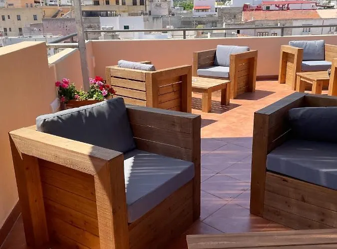 Faraglione Bed & Breakfast 3*