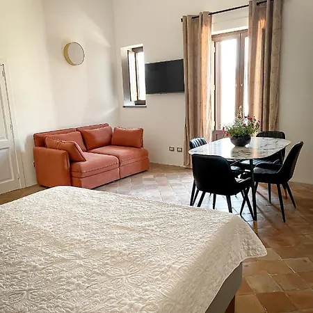 Faraglione Bed and breakfast