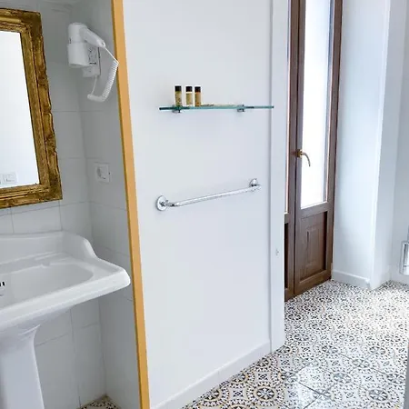 Faraglione Bed and breakfast *