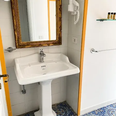 Faraglione Bed and breakfast