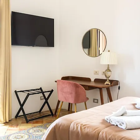 Faraglione Bed and breakfast 4*
