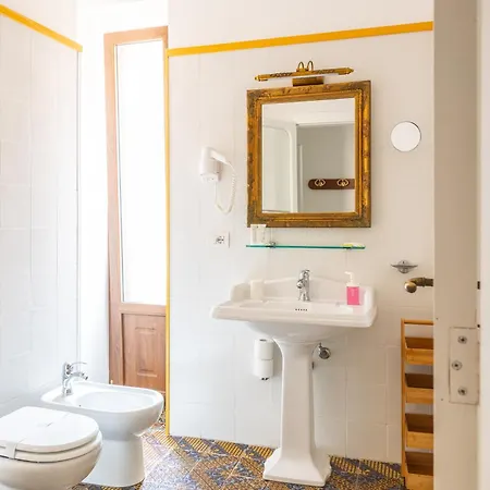 Bed & Breakfast Faraglione Città di Lipari