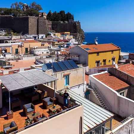 Faraglione Lipari (Isola Lipari)