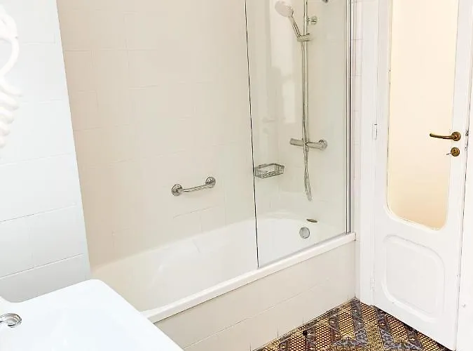 Faraglione Bed and breakfast 3*