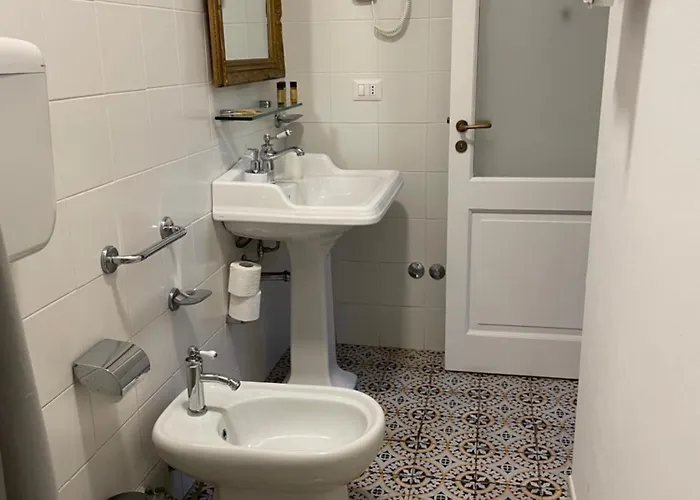 Faraglione Oda ve Kahvaltı